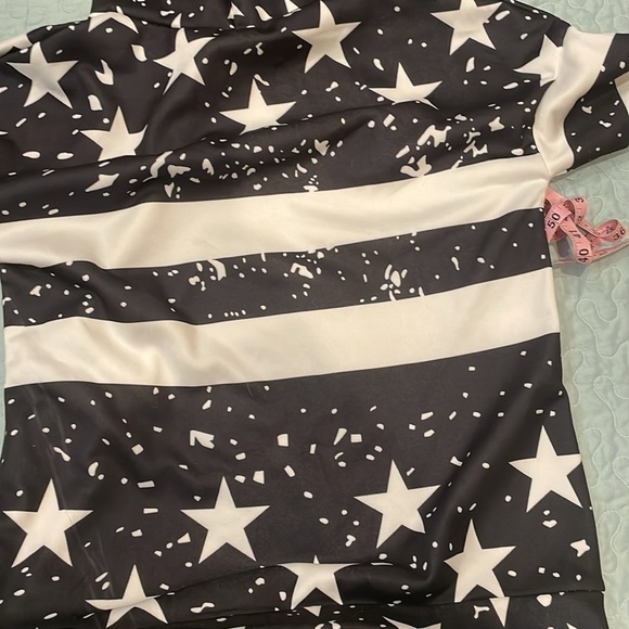 *3/$15 Sheilay Unisex Hoodie Medium Black and White Stars NWT - Picture 9 of 9